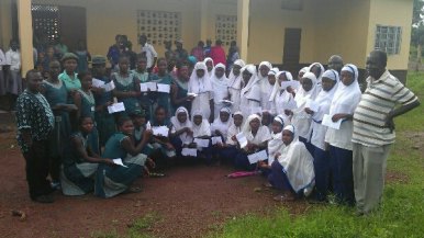 2012-13 Girl Scholarship awards - Bumpeh Academy (green) and Ahmaddiya Islamic School (white)