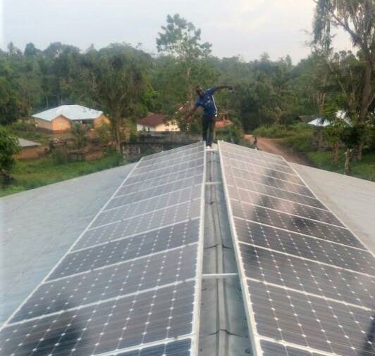 solar panels in place 11-19-17 (4)